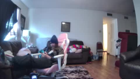 Snapshot of cattywompiscreations chatting on January 16, 2025, 2:30 pm zatbabydaddy online show from January 16, 2025, 2:30 pm