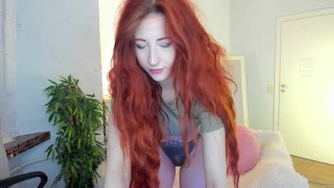 caty_cuddly online show from January 31, 2025, 5:51 am