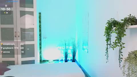 caty_cuddly online show from February 19, 2025, 11:49 am