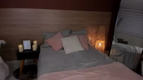 Snapshot of caty_loves chatting on July 2, 2026, 10:49 pm Caty online show from July 2, 2026, 10:49 pm