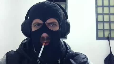 Carlos A online show from April 21, 2026, 1:53 am