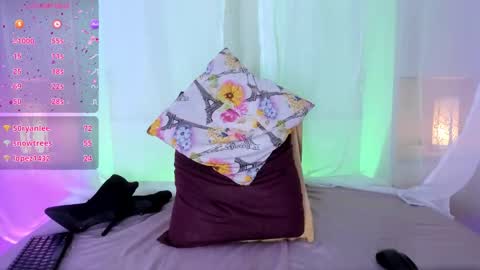 cayetanamiles online show from November 7, 2025, 9:09 am