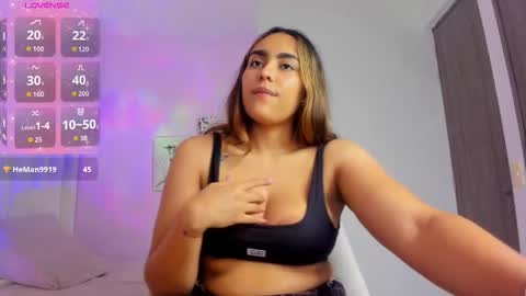 Cay online show from November 9, 2025, 12:25 pm