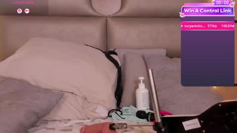 caylincollins online show from April 11, 2026, 8:02 pm