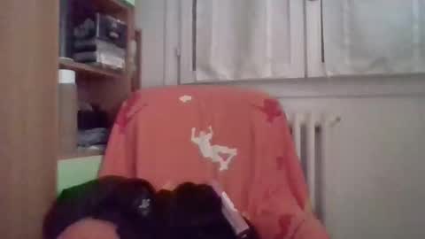 Snapshot of cazzone98italiano chatting on November 29, 2025, 12:57 am cazzone98italiano online show from November 29, 2025, 12:57 am