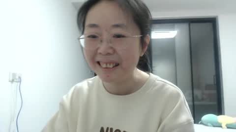 Snapshot of cbz112233 chatting on December 21, 2024, 2:15 pm ANNYANNY online show from December 21, 2024, 2:15 pm