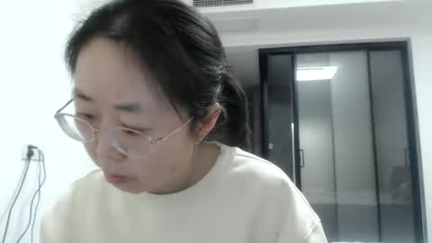 Snapshot of cbz112233 chatting on February 1, 2025, 4:11 pm ANNYANNY online show from February 1, 2025, 4:11 pm