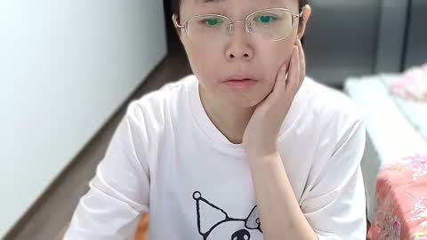 Snapshot of cbz112233 chatting on September 13, 2025, 3:01 pm ANNYANNY online show from September 13, 2025, 3:01 pm