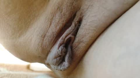 ANNYANNY online show from April 5, 2026, 6:05 pm