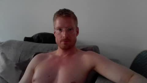 Snapshot of ccloser87 chatting on June 23, 2026, 6:39 pm ccloser87 online show from June 23, 2026, 6:39 pm