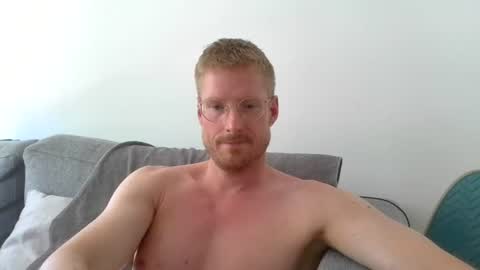 Snapshot of ccloser87 chatting on June 26, 2026, 12:20 pm ccloser87 online show from June 26, 2026, 12:20 pm