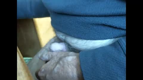 CCzt154 online show from November 11, 2025, 5:24 pm