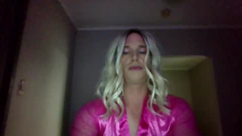 Snapshot of cdapril chatting on May 23, 2026, 4:33 pm cdapril online show from May 23, 2026, 4:33 pm