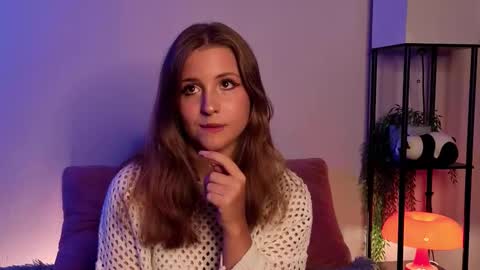 Lina  online show from November 17, 2025, 8:03 pm