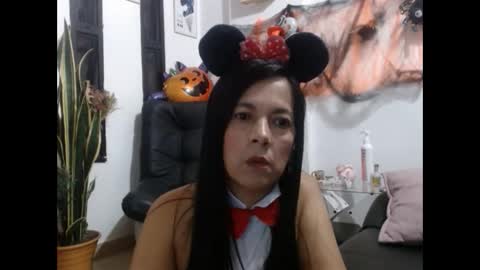 ceci online show from October 29, 2025, 2:03 am