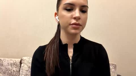 Darina online show from April 15, 2026, 7:58 pm
