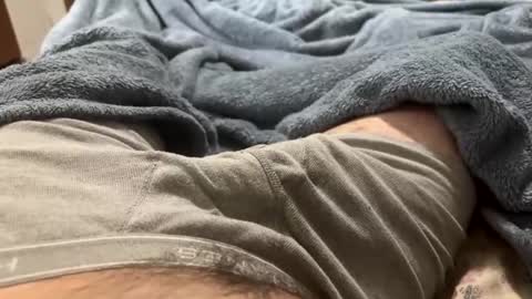 cecilmmckinnon online show from November 10, 2025, 12:37 pm