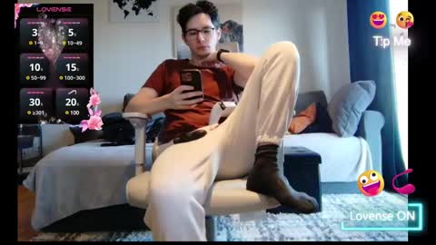 Snapshot of ceedm91 chatting on January 15, 2025, 10:38 am ceedm91 online show from January 15, 2025, 10:38 am