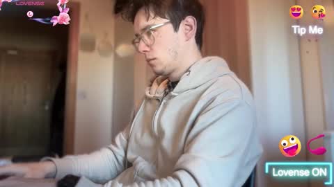 ceedm91 online show from November 19, 2025, 9:53 am