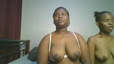 Snapshot of ceepretty25 chatting on December 14, 2025, 11:37 am ceepretty25 online show from December 14, 2025, 11:37 am