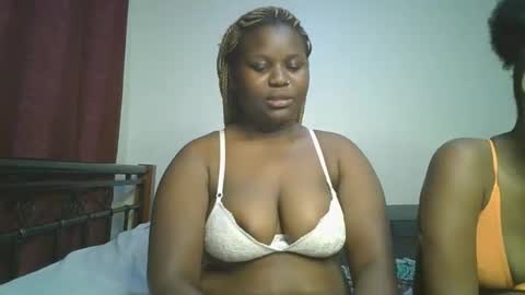 Snapshot of ceepretty25 chatting on December 17, 2025, 11:33 pm ceepretty25 online show from December 17, 2025, 11:33 pm