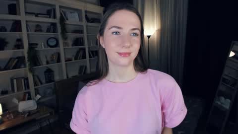 Josie Manesi online show from December 24, 2024, 10:39 pm