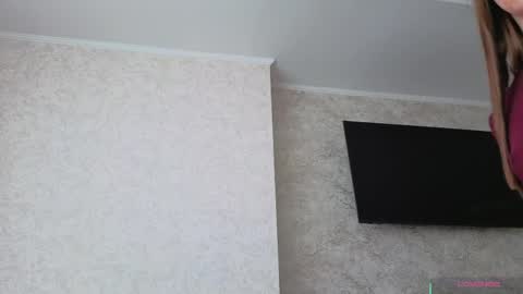 Snapshot of cel1ne_secret chatting on May 3, 2026, 6:19 am Josie Manesi online show from May 3, 2026, 6:19 am