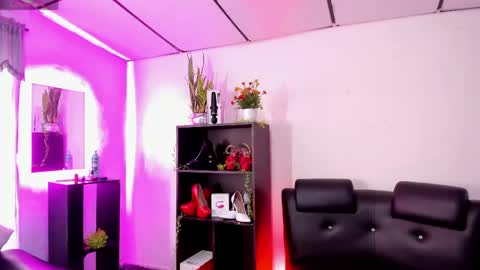 Snapshot of celeste_bdsm chatting on April 30, 2026, 4:57 pm celeste_bdsm online show from April 30, 2026, 4:57 pm