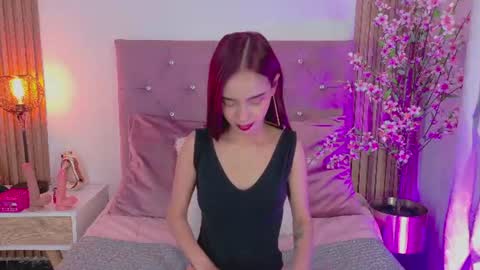 Snapshot of celeste_queen7 chatting on July 3, 2026, 12:00 pm celeste_queen7 online show from July 3, 2026, 12:00 pm