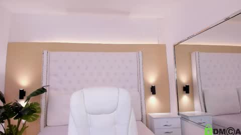 Celeste Wayne online show from February 25, 2026, 9:46 pm