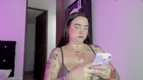 Snapshot of celeste_y_pipe chatting on July 7, 2026, 3:42 am Celeste Y Pipe online show from July 7, 2026, 3:42 am