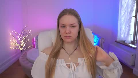 celestenoirr online show from March 4, 2026, 7:36 am