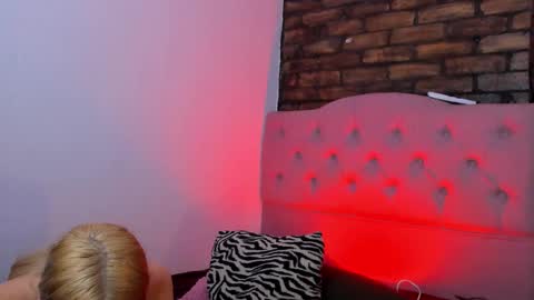 Celeste online show from September 22, 2025, 12:34 am