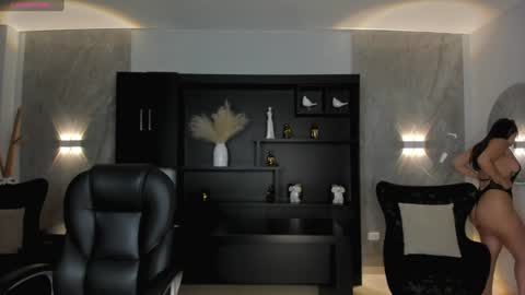 Snapshot of celestepalmer_x chatting on January 28, 2025, 2:11 am Celeste online show from January 28, 2025, 2:11 am