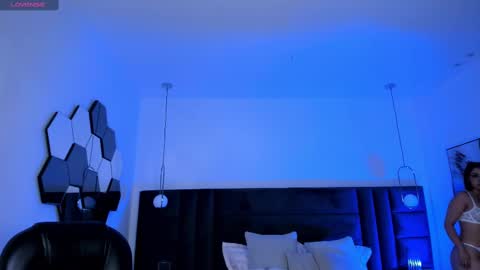 Snapshot of celestepalmer_x chatting on February 12, 2025, 2:35 am Celeste online show from February 12, 2025, 2:35 am