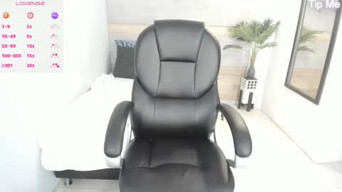 Celestica online show from September 30, 2025, 6:35 pm