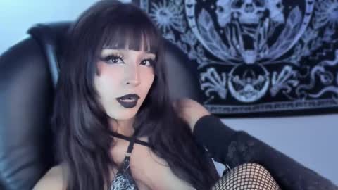   online show from March 7, 2025, 2:57 am