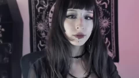   online show from June 11, 2026, 2:44 am