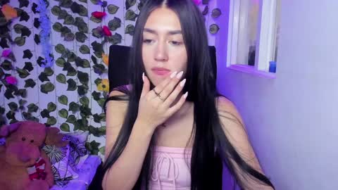 Snapshot of celestinepurple chatting on December 28, 2024, 10:13 pm Celestineeeeee online show from December 28, 2024, 10:13 pm