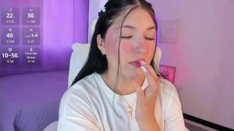 Snapshot of celesttee_21 chatting on April 28, 2026, 8:25 pm Celesttee online show from April 28, 2026, 8:25 pm