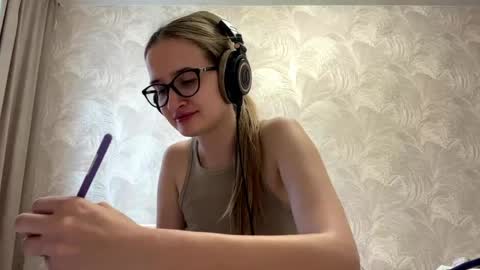 May online show from May 17, 2026, 9:28 am