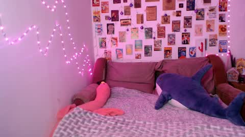 Snapshot of celine_dionn chatting on December 19, 2024, 6:45 am Celine online show from December 19, 2024, 6:45 am