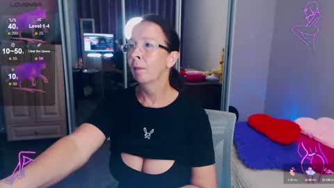 Snapshot of celine_faer1 chatting on June 28, 2026, 2:28 am Celine online show from June 28, 2026, 2:28 am