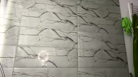 Snapshot of celine_roxelle chatting on December 4, 2025, 6:16 pm Celine Roxelle online show from December 4, 2025, 6:16 pm