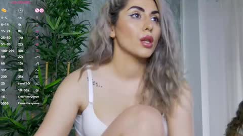 Snapshot of celinemeyerr chatting on March 7, 2025, 6:24 am CelineMeyer online show from March 7, 2025, 6:24 am