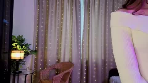 Nina online show from February 8, 2026, 9:02 am