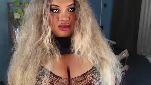 Snapshot of cellinekittcumerr chatting on September 12, 2025, 5:24 pm cellinekittcumerr online show from September 12, 2025, 5:24 pm