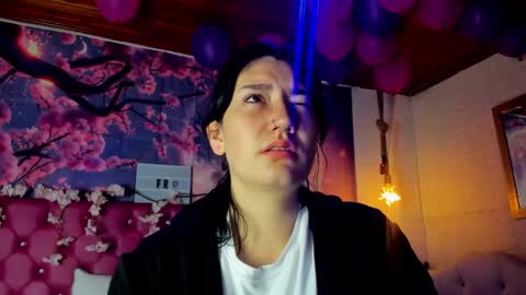 Cerecita  online show from February 12, 2025, 12:22 pm