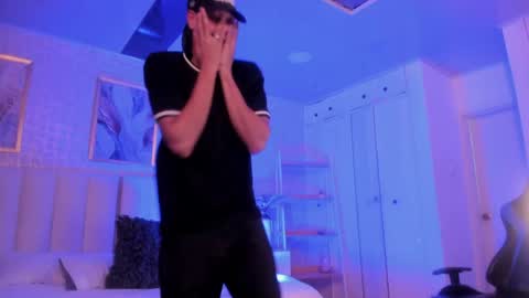 Snapshot of cero_khalifa chatting on May 9, 2026, 1:44 am cero khalifa online show from May 9, 2026, 1:44 am