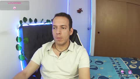 Snapshot of cerso1 chatting on December 6, 2024, 3:33 pm Cerso online show from December 6, 2024, 3:33 pm